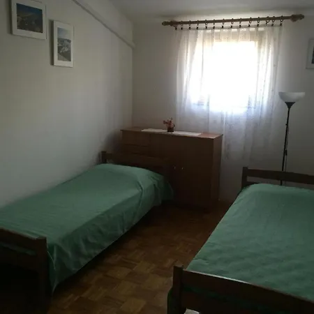 Rogan - Two Bedrooms * Pula