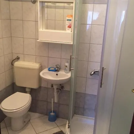 Rogan - Two Bedrooms Apartment